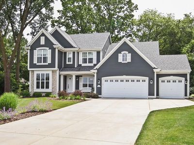 N25W27262 Covington Ct, Pewaukee, WI, 53072