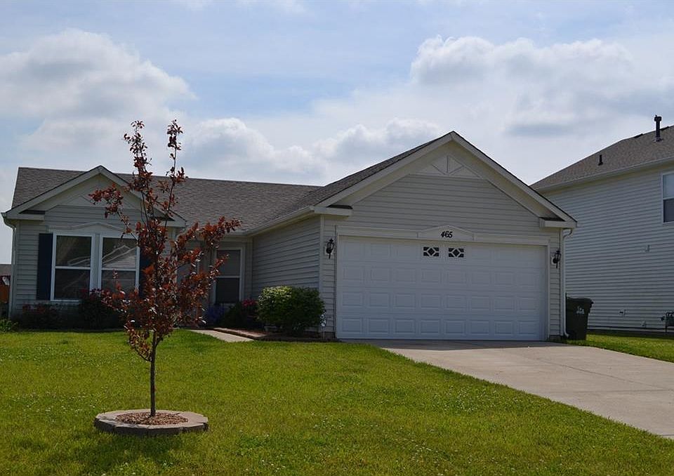 1st image of 465 Bridgewater Dr