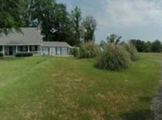 671 Black Creek Rd, Columbus, MS 39705