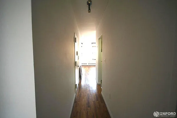 Rented by Oxford Property Group | media 19