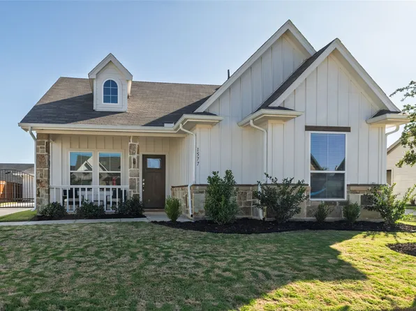 1577 Saylee Ln, Burleson, TX 76028