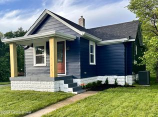 2009 Matheis Ln, Shively, KY 40216