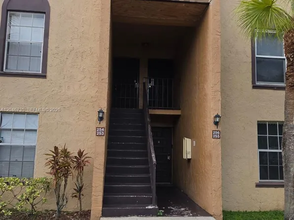 4231 NW 19th St APT 254, Fort Lauderdale, FL 33313