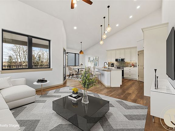 4th image of 2 Pineridge Cir #1