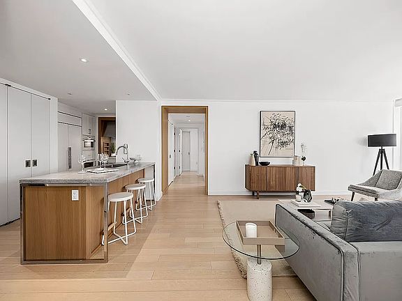 5th image of 212 Warren St APT 15A