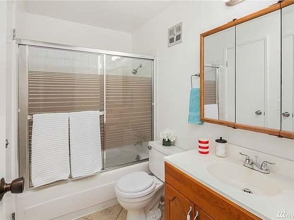 5th image of 6448 138th Ave NE Unit 383