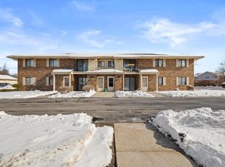 6520 Mariner Dr UNIT 203, Racine, WI 53406