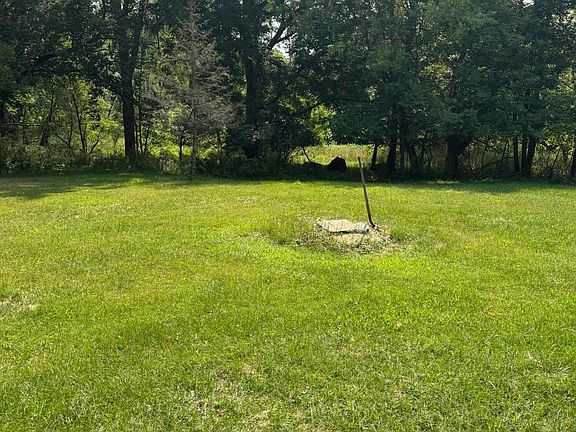 5th image of 13275 Webster Rd