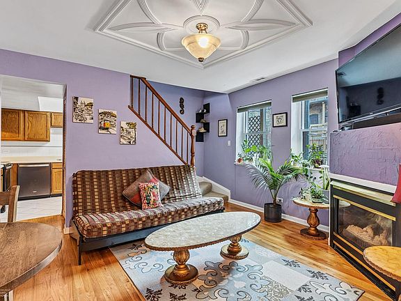 4th image of 5313 N Kenmore Ave #3B
