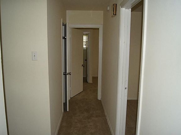 5th image of 3001 14th Ave N