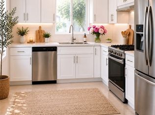 520 W Colden Ave, Los Angeles, CA 90044