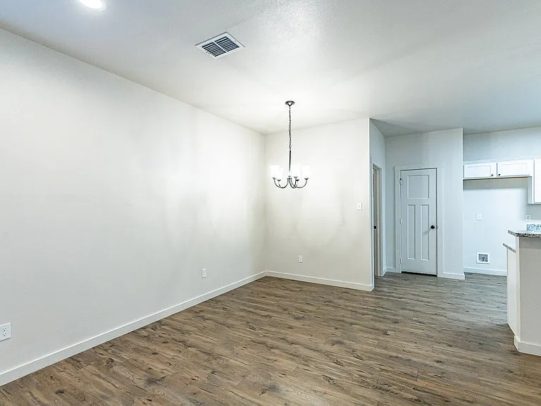 5521 121st St #B — Photo 15