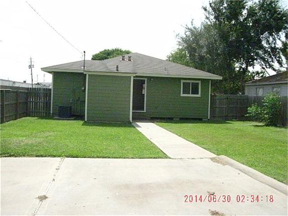 4th image of 200 Eastway St