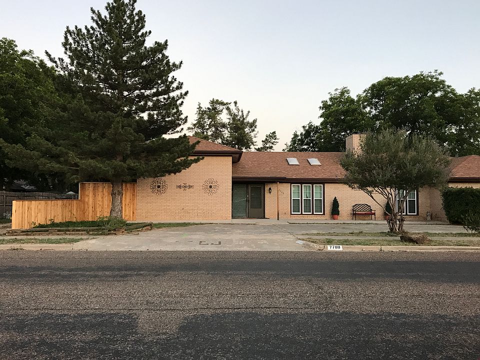 Mature landscaping 
