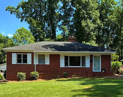 826 Mohigan St Photo 1