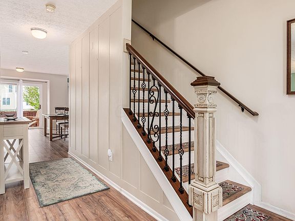 5th image of 280 Iris Trail Dr
