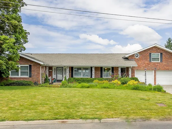 482 Ridge Rd, Moscow, ID 83843