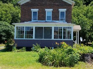 58 Fiddlers Elbow Rd, Greenwich, NY 12834