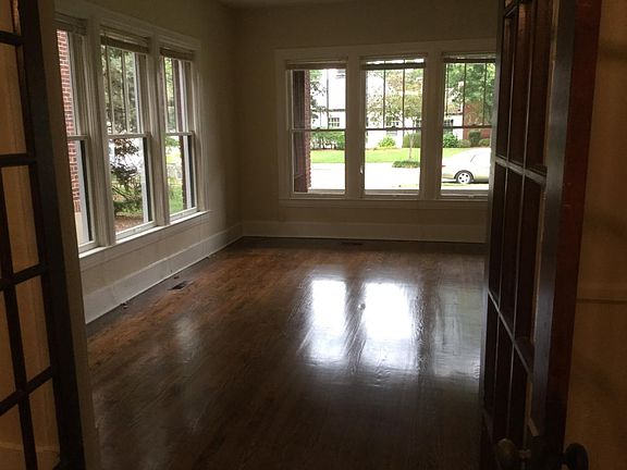 18 windows provide tons of natural light