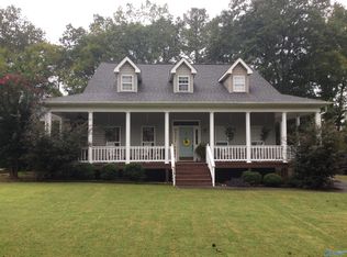 3545 Hualapai Cir, Guntersville, AL 35976