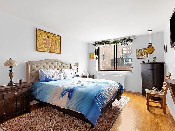 5th image of 414 W 54th St APT 6C