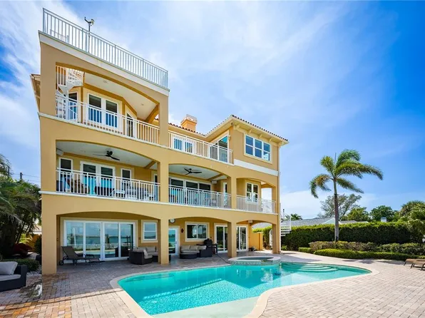 306 Harbor Dr, Indian Rocks Beach, FL 33785