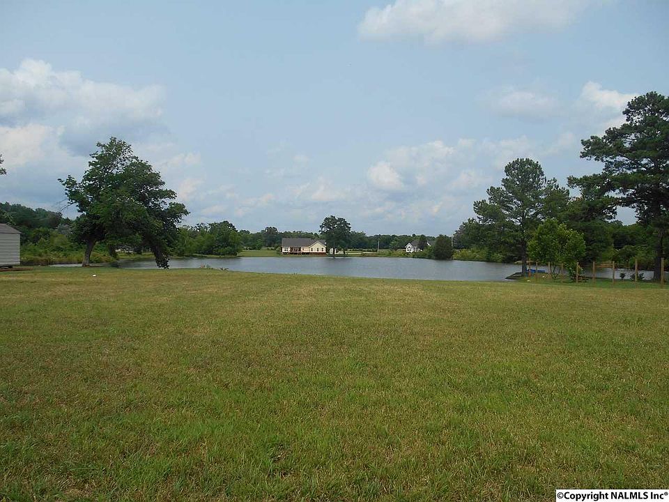 1st image of 80 Willow Lake Cir