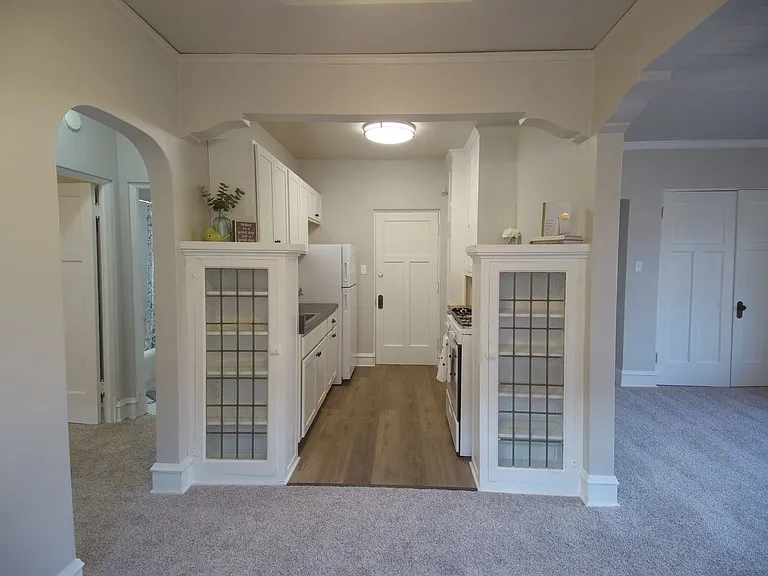 1717 E Newton Ave — Photo 3