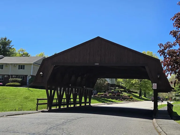1 Churchill Way — Photo 22