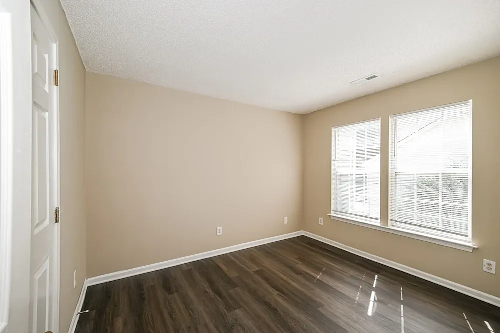 2 bed, 1293 sqft, $1,249 — Photo 3