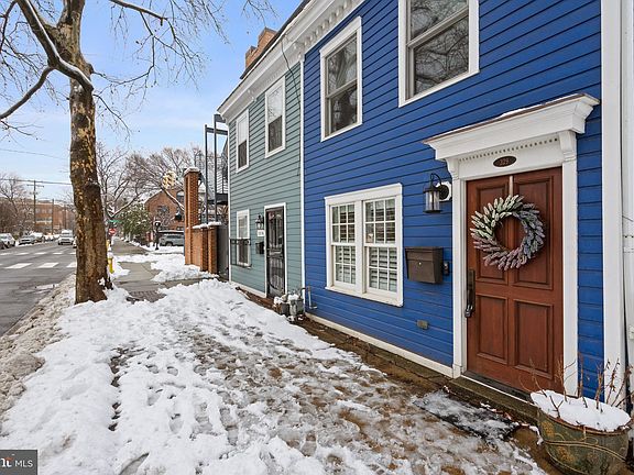 2nd image of 329 N Henry St