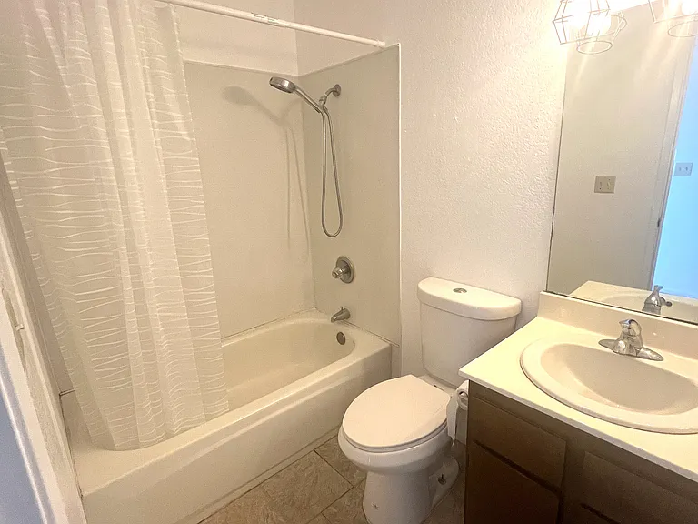 10387 S White Rock Rd #B — Photo 10
