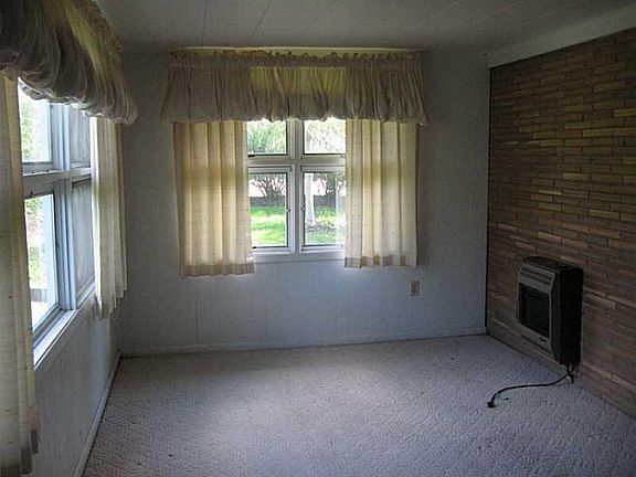 5th image of 4407 Briggs Ave