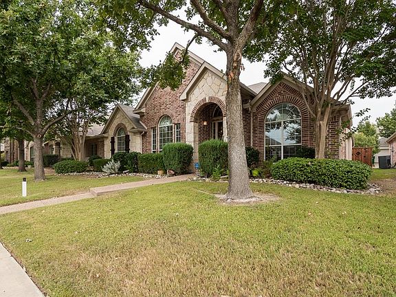 2nd image of 9312 Stonewood Dr