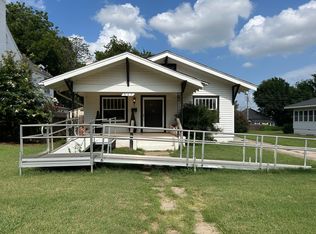 805 S Hoff Ave, El Reno, OK 73036