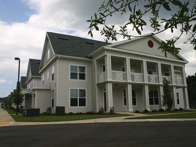 Twin Oaks at Southwood — Photo 3