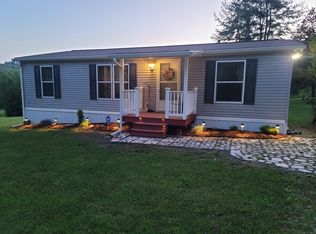 25 Edwards Rd, Dushore, PA 18614