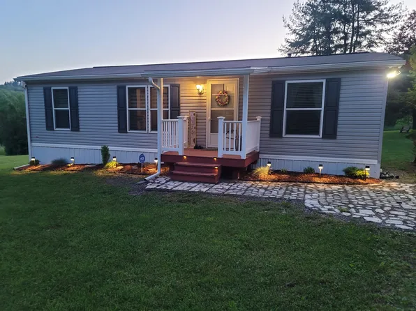 25 Edwards Rd, Dushore, PA 18614