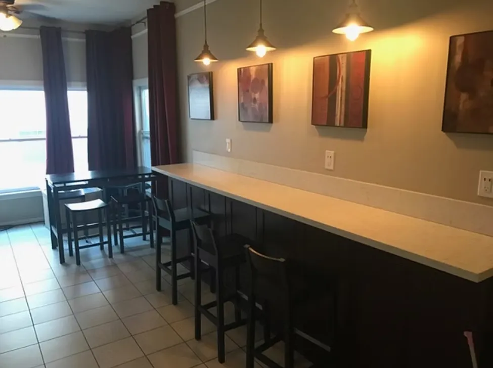 1 bed, $1,250 — Photo 3
