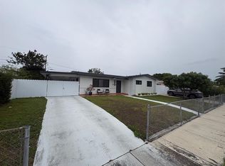 11831 SW 207 St, Miami, FL 33177