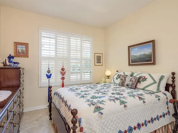 16722 Ivy Lake Dr, Odessa, FL 33556