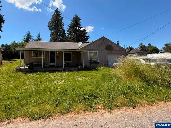 3335 Maywood Dr SE, Salem, OR 97302