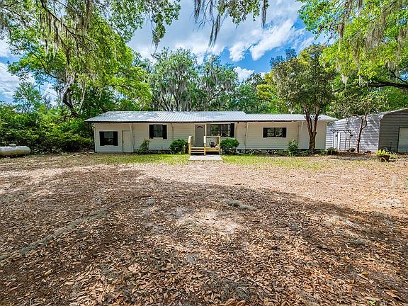 3rd image of 6308 Island Rd