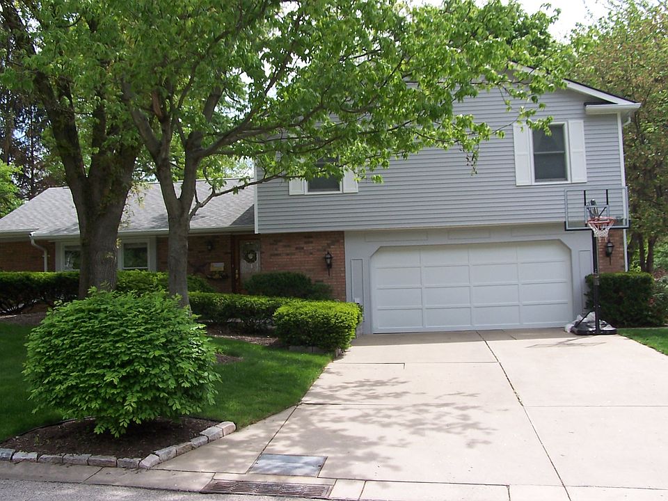 1st image of 80 Woodfield Pl