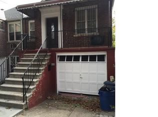 834 Neill Ave, Bronx, NY 10462
