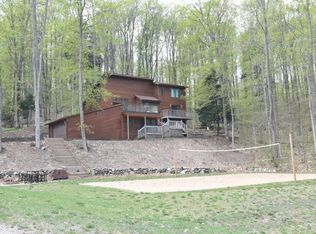 02462 Walloon Valley Rd, Boyne City, MI 49712