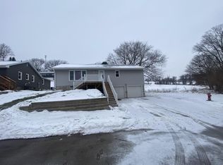 217 N N Pne, Hinton, IA 51024