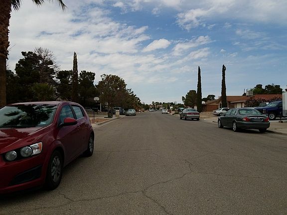 5th image of 1501 Phil Gibbs Dr