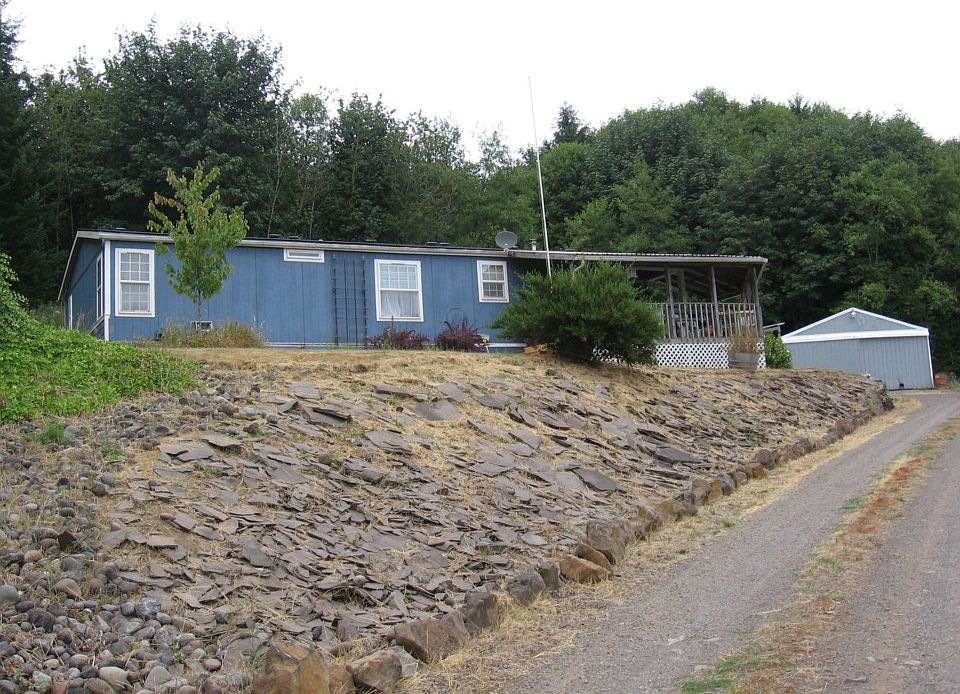 1st image of 210 Green Mountain Ln