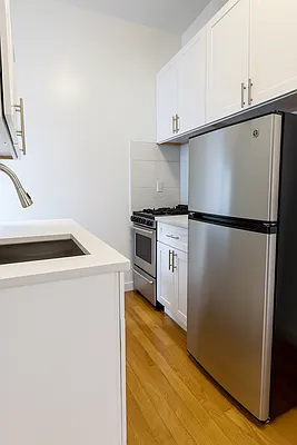 Rented by REAL New York | media 1